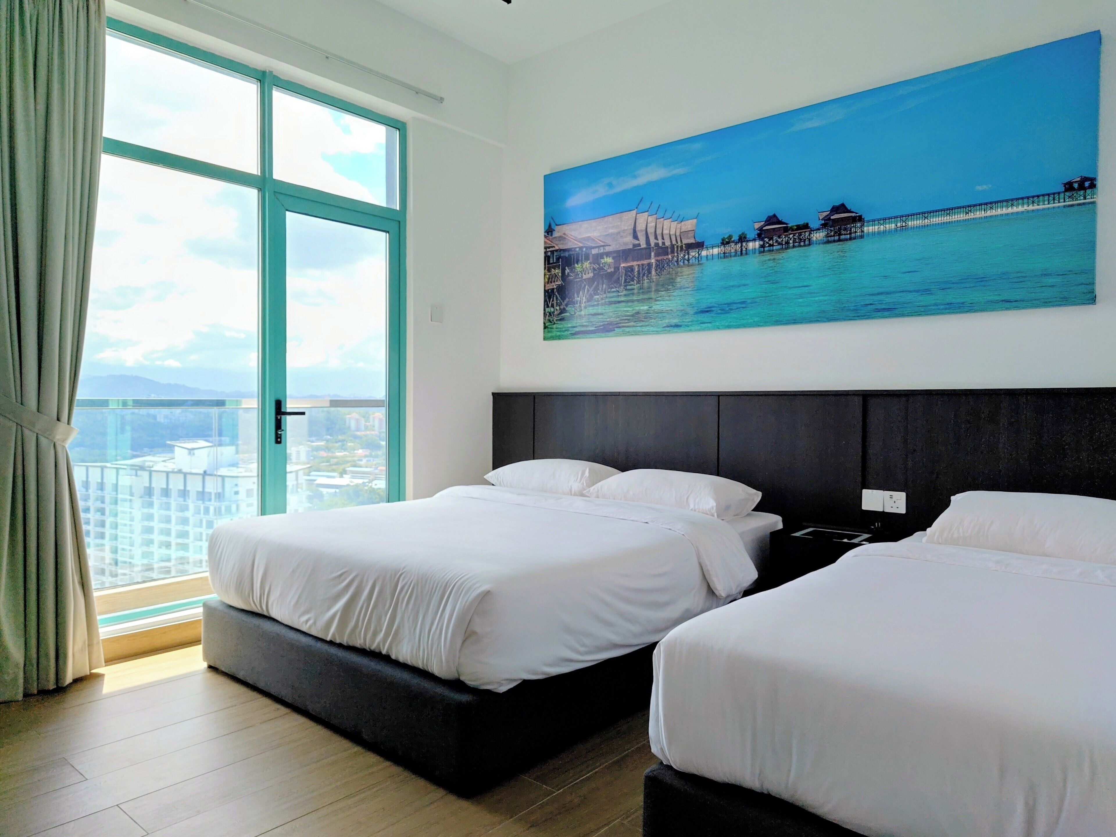 Blackout curtains, free WiFi, bed sheets