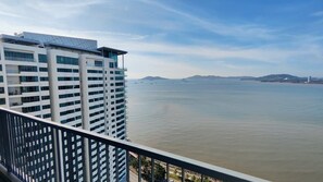 Comfort Duplex, 2 Bedrooms, Sea View, Corner | Balcony view - La.mer Butik Hotel (Kota Kinabalu)