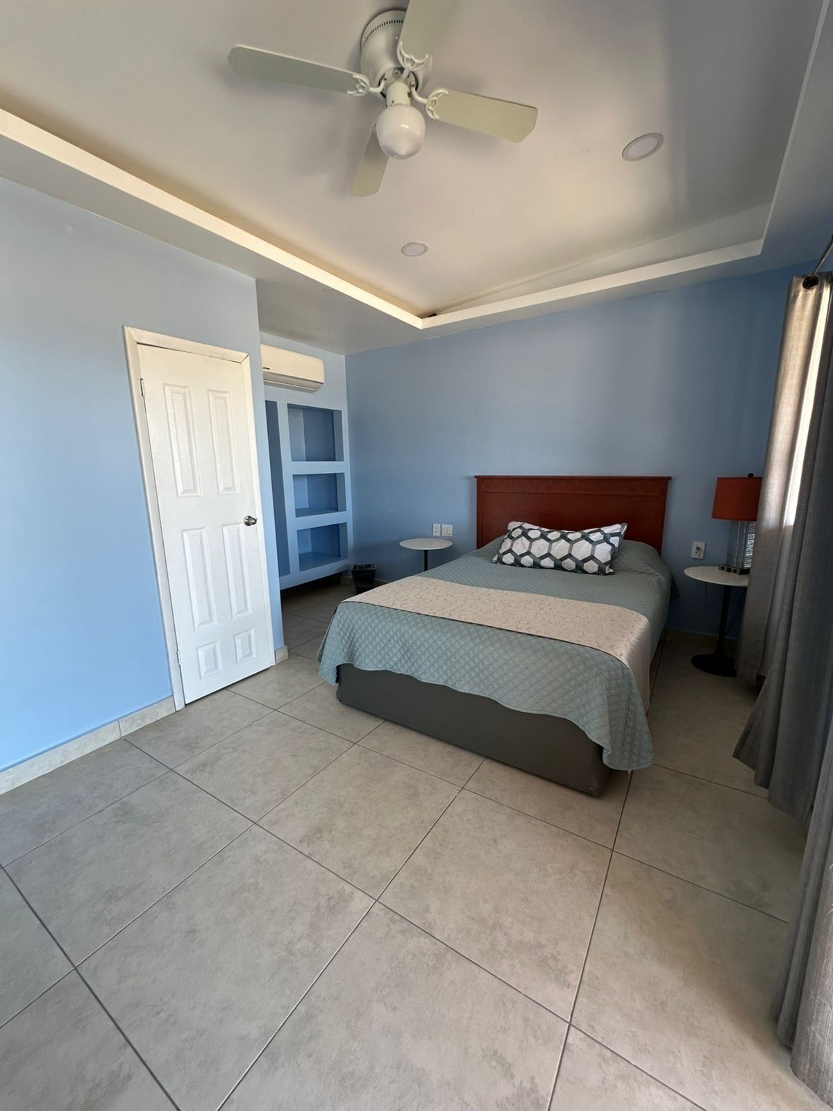 Basic Single Room | Free WiFi, bed sheets