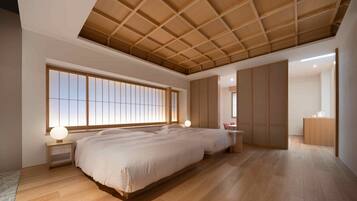 Deluxe Twin Room,Lounge access, Non-Smoking | Minibar, in-room safe, individually decorated, individually furnished