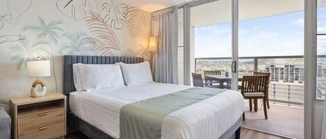 1 bedroom, desk, free WiFi, bed sheets