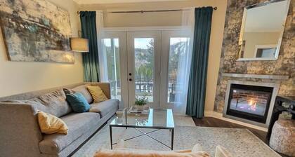 LE CHAMPLAIN CONDO 104, in BROMONT, View on the Pool and Mountain, CITQ#248205