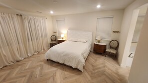 3 bedrooms, travel cot, WiFi, bed sheets