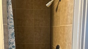 Tek Kişilik Oda | Banyo