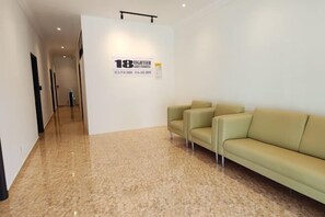 Interior - Eighteen Guesthouse (Kuala Kuantan)