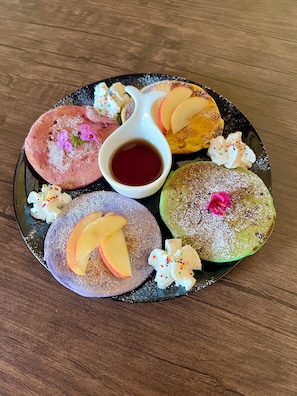 Desayuno a la carta gratuito y diario