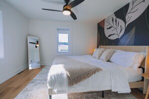 5 bedrooms, free WiFi, bed sheets