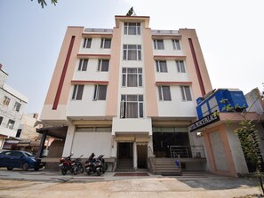 Exterior - Hotel Grand Eagle near JECC Sitapura (Jaipur)