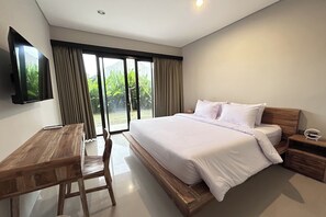 Skrivebord, lydisolering, gratis Wi-Fi, sengetøj