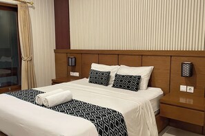 Minibar, caja de seguridad en la habitación, escritorio y wifi gratis 