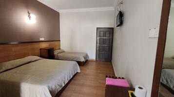 Free WiFi, bed sheets