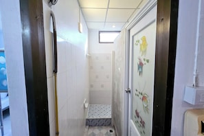 Shared Dormitory, Mixed Dorm | Bathroom