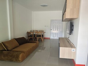 32-inch flat-screen TV with cable channels