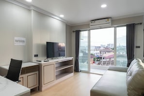 Phòng Suite | Két bảo mật tại phòng, bàn, truy cập Internet không dây miễn phí 