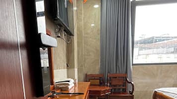 豪華客房 | 熨斗/熨衣板、免費無線上網、床單