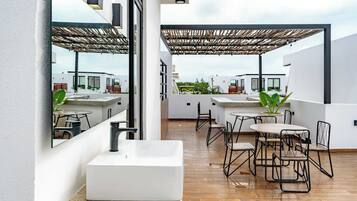 Căn hộ Deluxe, quang cảnh resort | Hiên