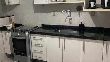 Fridge, oven, stovetop, toaster