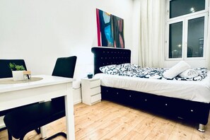 1 bedroom, WiFi, bed sheets