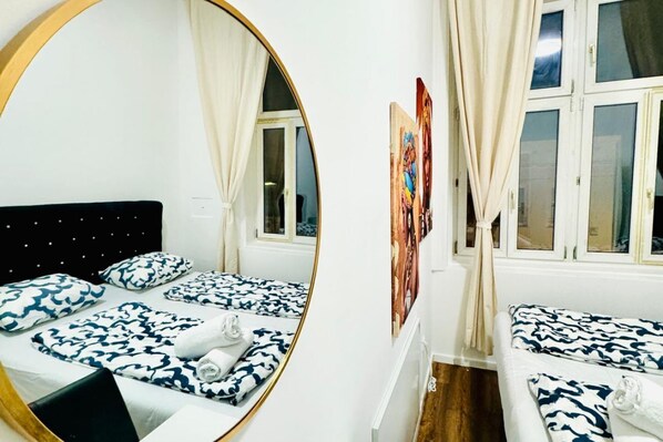 1 bedroom, desk, WiFi, bed sheets