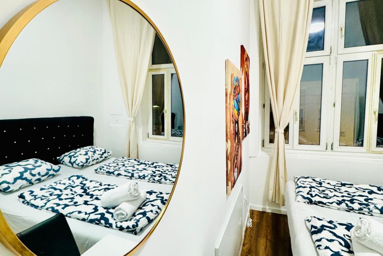 1 Schlafzimmer, Schreibtisch, WLAN, Bettwäsche