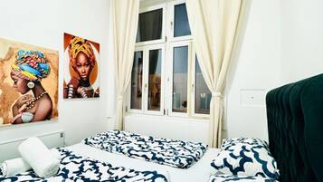 1 bedroom, desk, WiFi, bed sheets