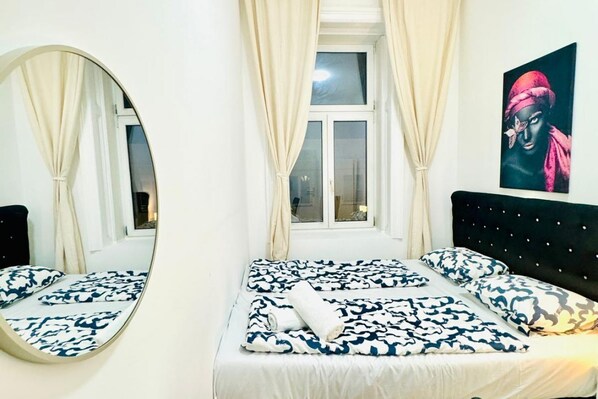 1 bedroom, desk, WiFi, bed sheets