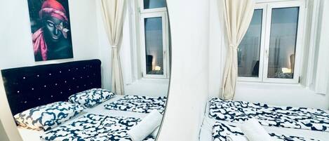 1 bedroom, desk, WiFi, bed sheets