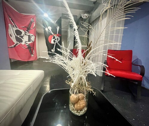 Ranch House in peaceful Little Hocking close to the Ohio River. Heat/AC, WiFi