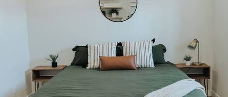 1 habitación, wifi y ropa de cama