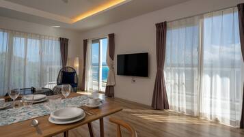 Villa, Non Smoking, Ocean View | Living area