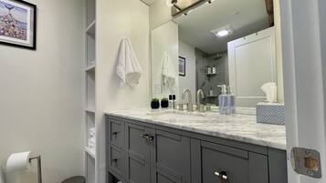Hair dryer, towels