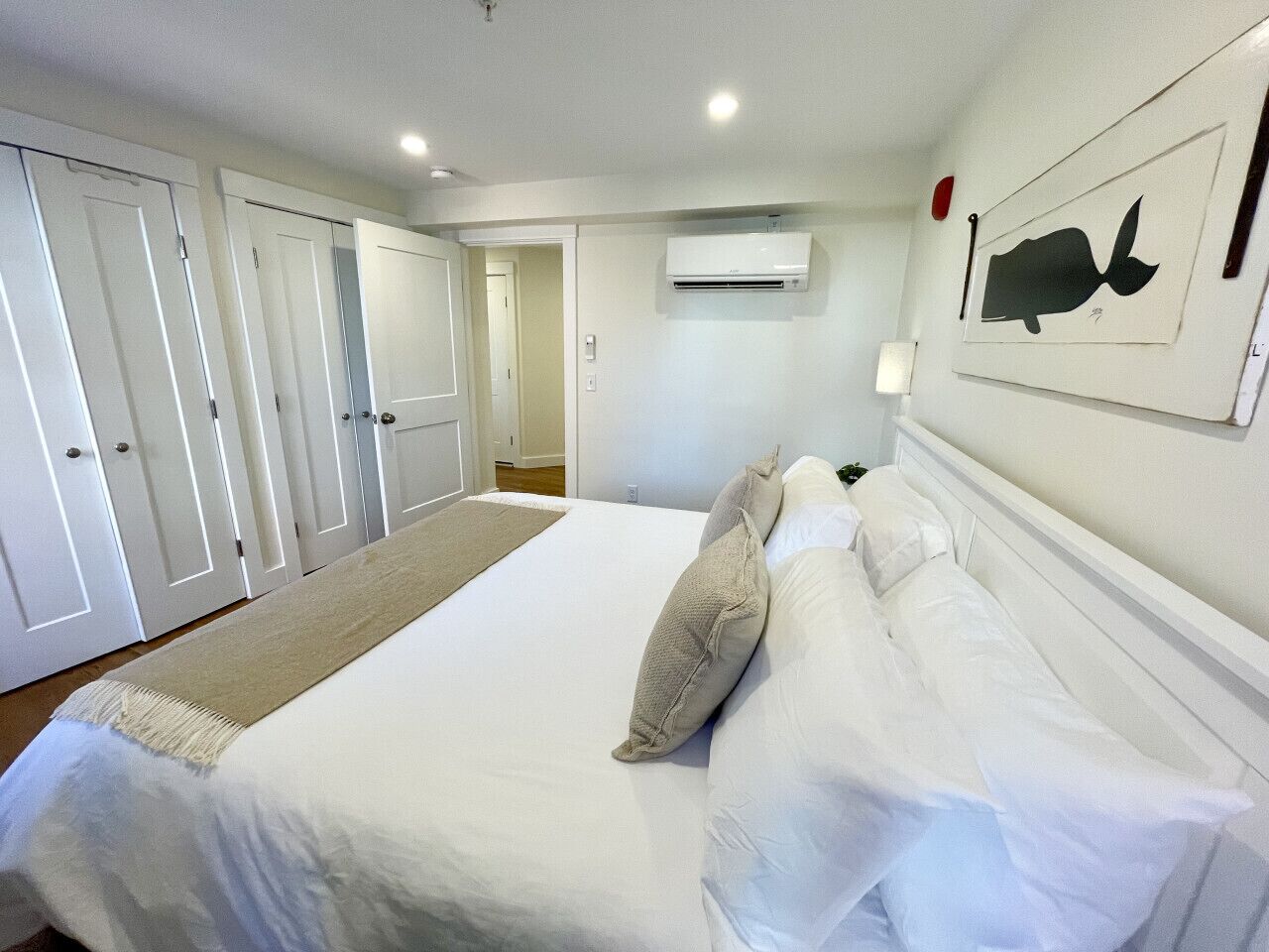 2 Schlafzimmer, Schreibtisch, Bügeleisen/Bügelbrett, kostenloses WLAN