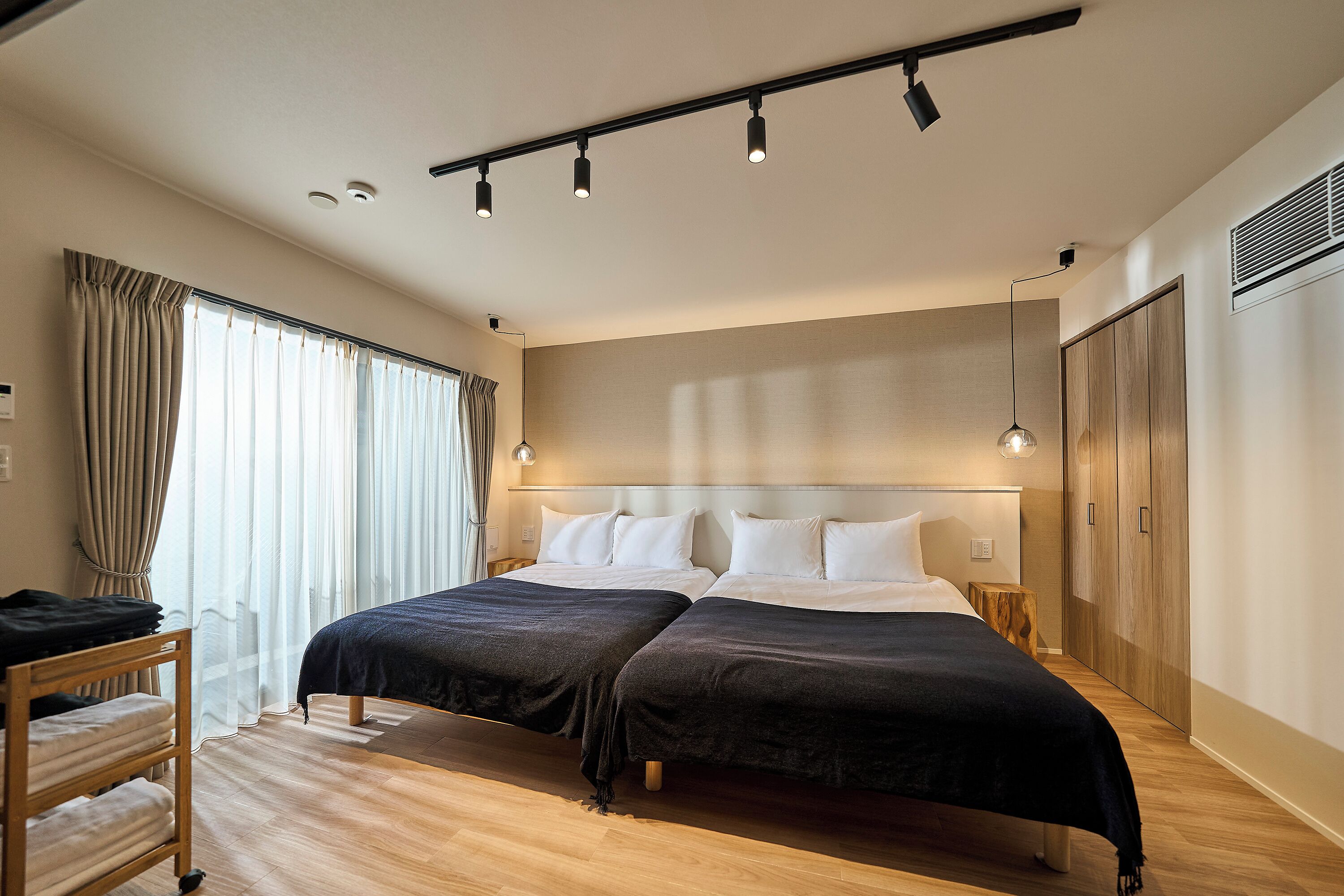 Apartamento familiar, balcón, vistas al jardín | 2 dormitorios y ropa de cama de alta calidad