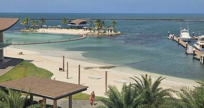 4-bedroom apartment Ocean & Marina View, in Playa Escondida Marina & Resort