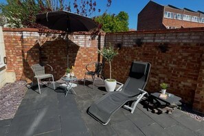 Terrace/patio - 3-Bed House, Sleeps 5 w/ Garden, Parking & Pets Ok (Norwich)