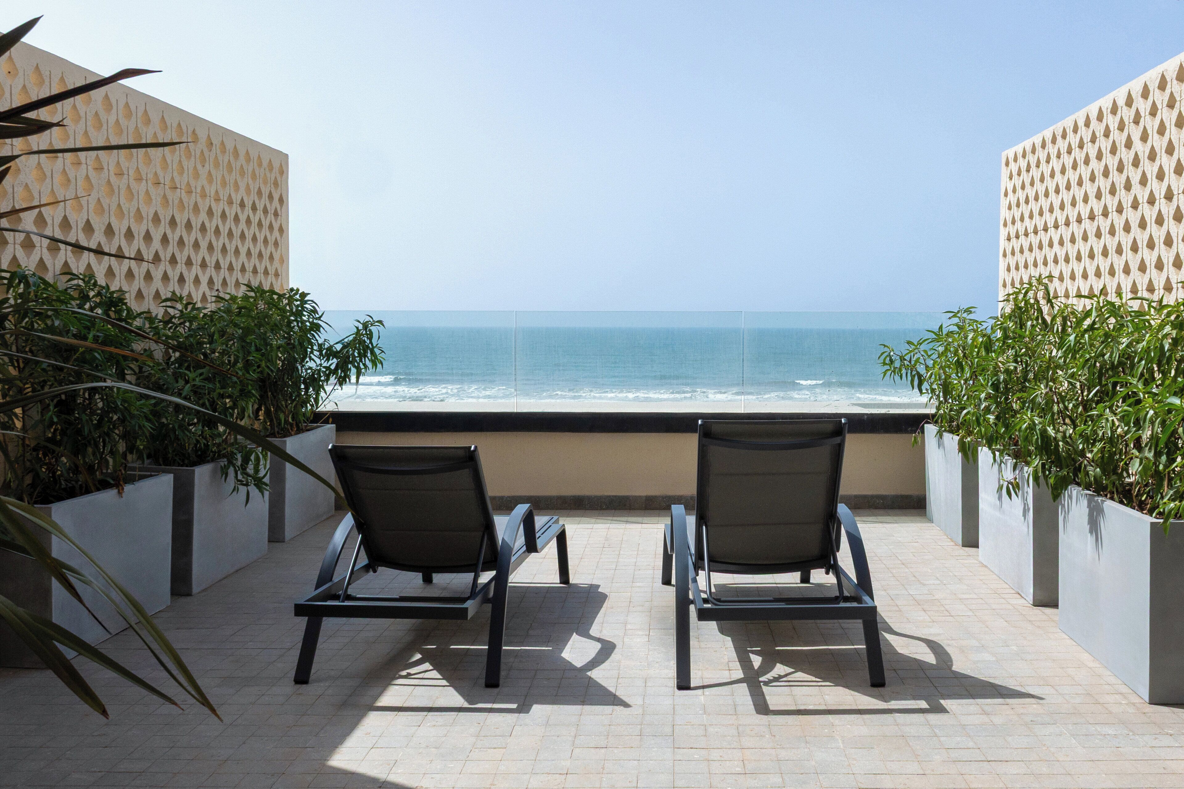 Caja de seguridad en la habitación, escritorio y cortinas blackout 