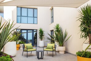 1 bedroom, in-room safe, desk, blackout drapes