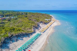 On the beach - Le Onde Apartment 6 with Pool n.116/b, Otranto, Italy (Otranto)