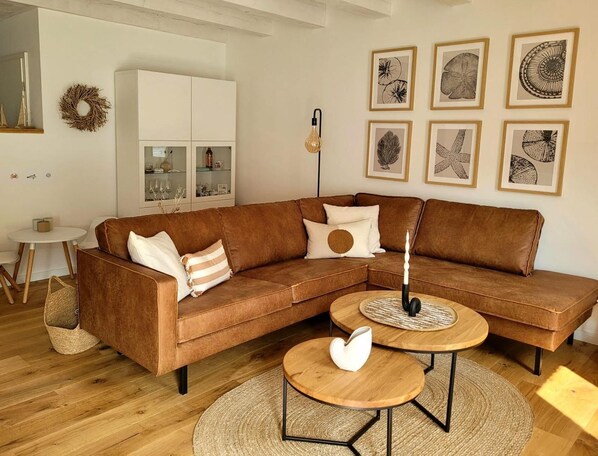 Imagen sin descripción, 1 de 66, botón