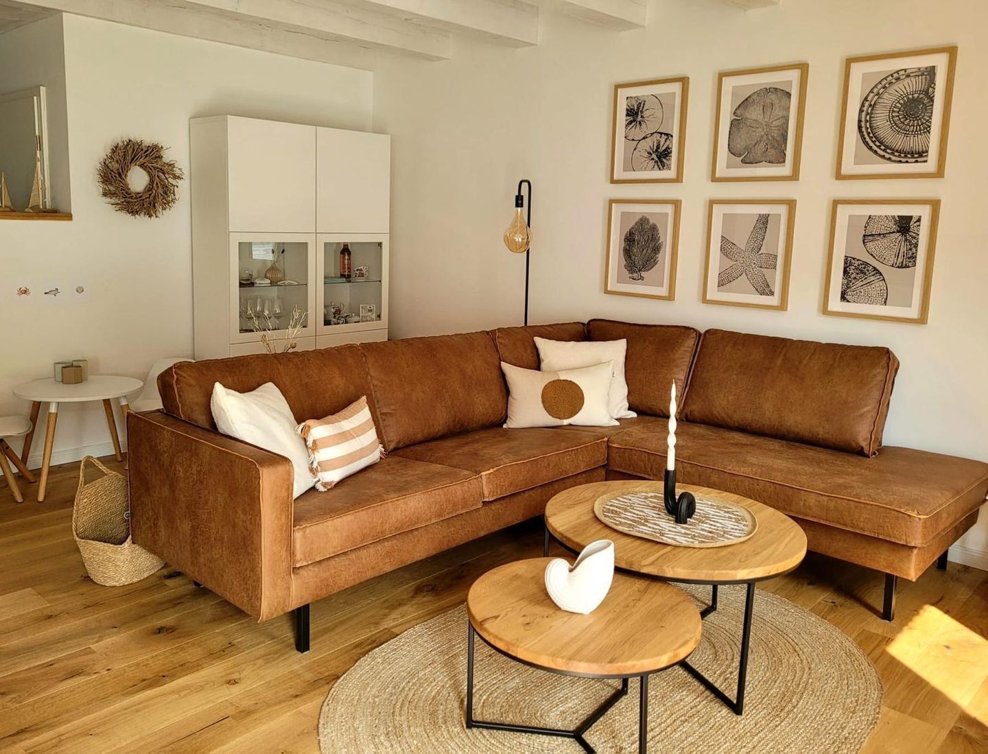 TV, bordtennis og stereoanlegg