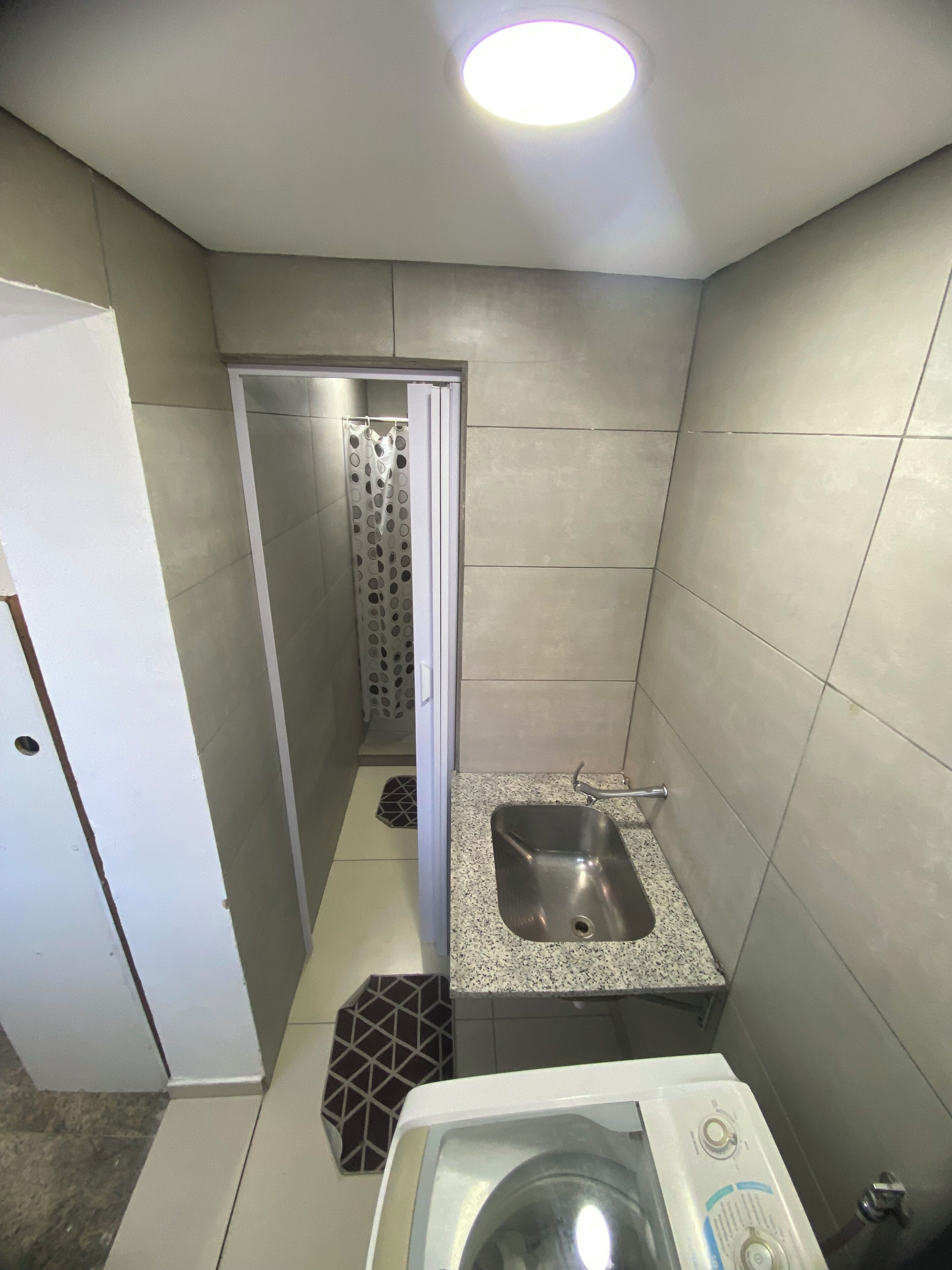 Towels, toilet paper