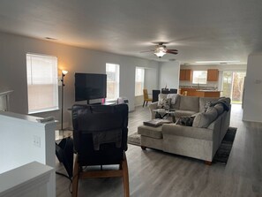 Téléviseur connecté, foyer