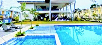 New Cozy 4BR near Davao Airport BeSTAYcation for Family/Group upto 14