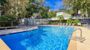 Pool - MyStay at 5804 Treetops - Renovated Beach Retreat with Pools & Perfect Location! (Hilton Head Island)