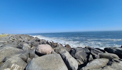 Peace and quiet. Hidden Serenity at Country Charm house.