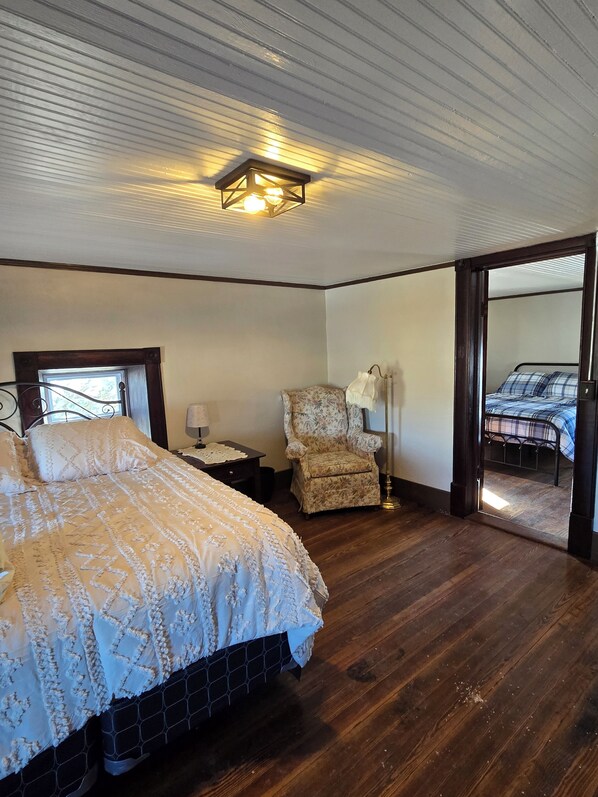 2 Schlafzimmer, Reisekinderbett, kostenloses WLAN, Bettwäsche