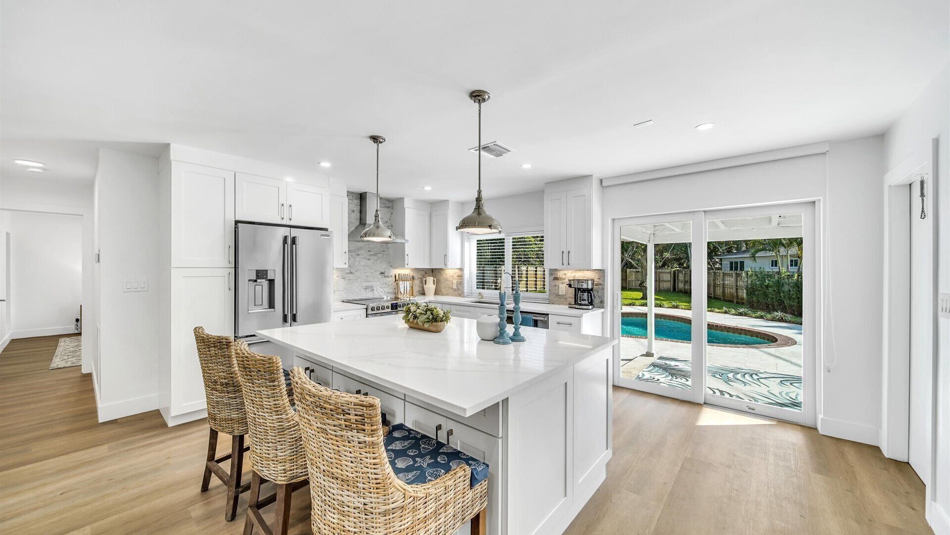 Fridge, stovetop, coffee/tea maker, dining tables