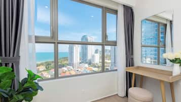 Apartment, 3 Bedrooms, Ocean View | Balcony view