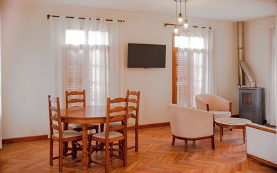 Authenticity and Comfort: Renovated Traditional House