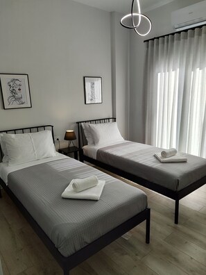 2 bedrooms, desk, iron/ironing board, free WiFi